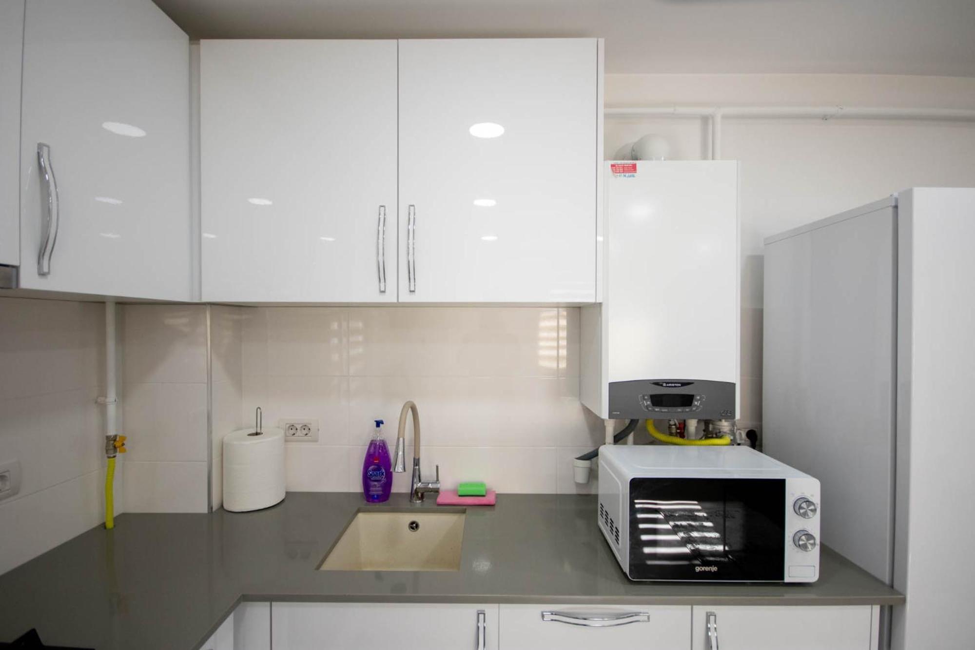 Astar Apartments - Executive Rădăuţi Exteriör bild