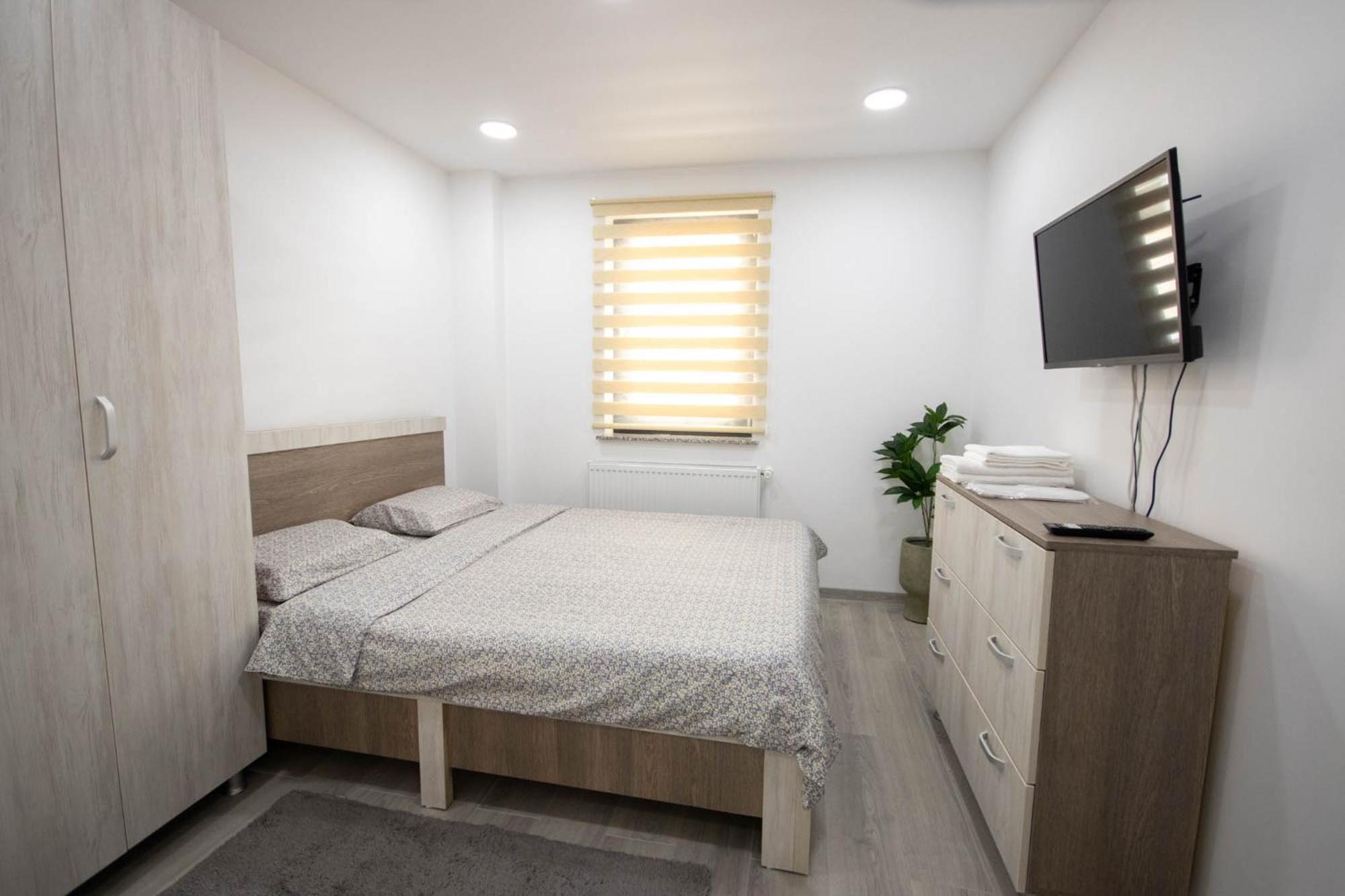 Astar Apartments - Executive Rădăuţi Exteriör bild
