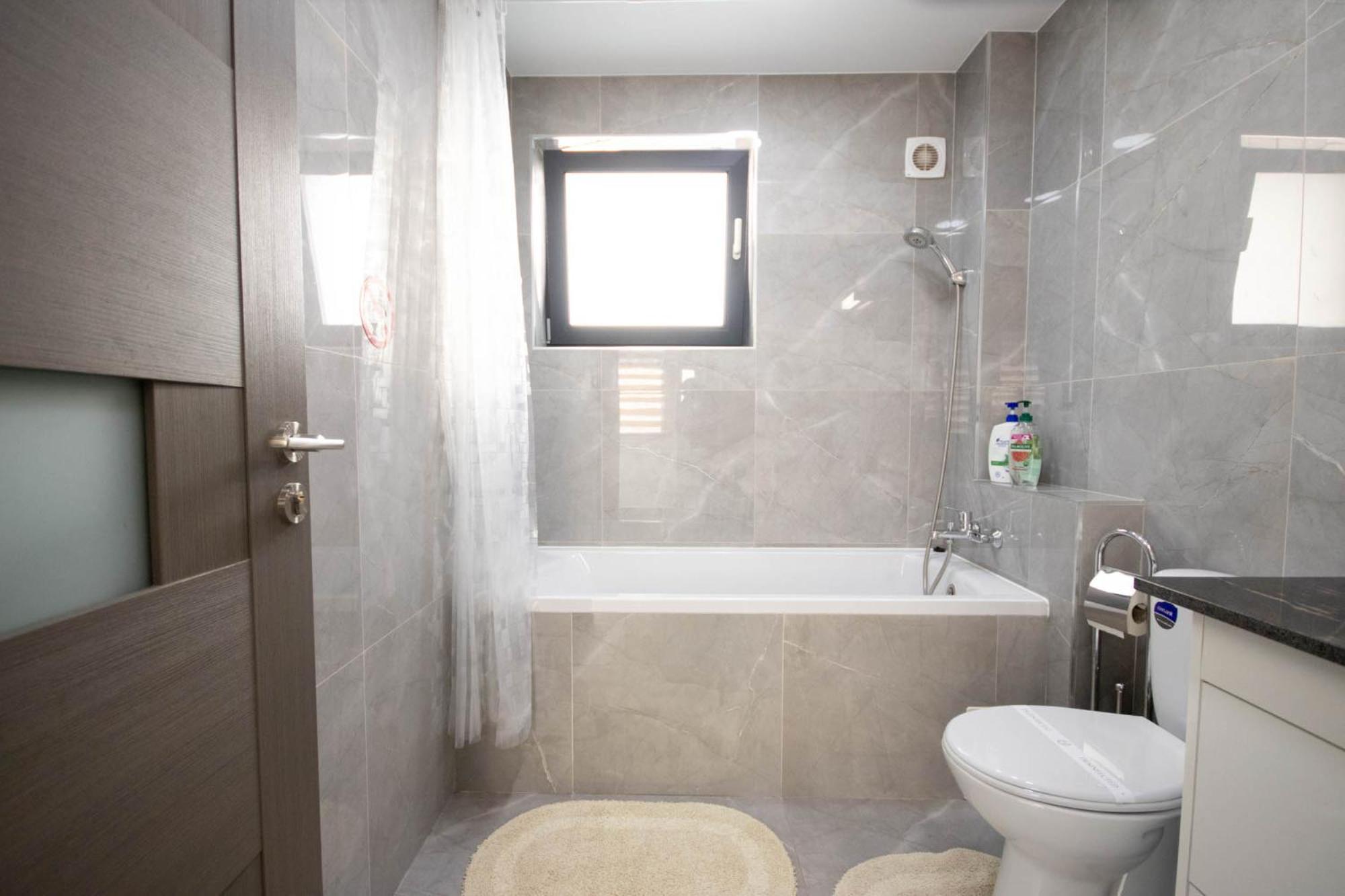 Astar Apartments - Executive Rădăuţi Exteriör bild